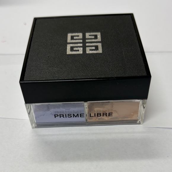 Givenchy Other - Givenchy Prisme Libre in 4 in 1 Harmony in Mousseline Acidulee